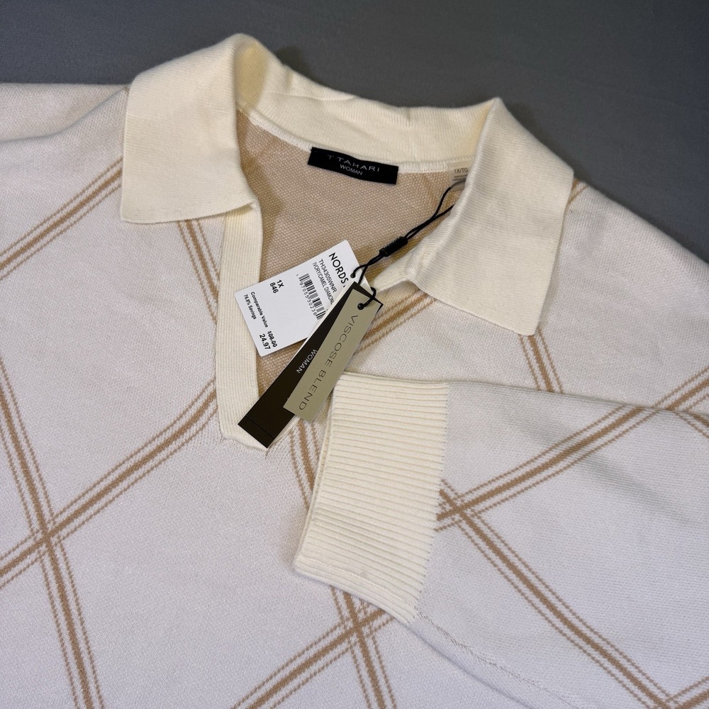 Tahari Woman Ivory And Camel Color V-Neck Argyle Sweater Size 1X New With Tags